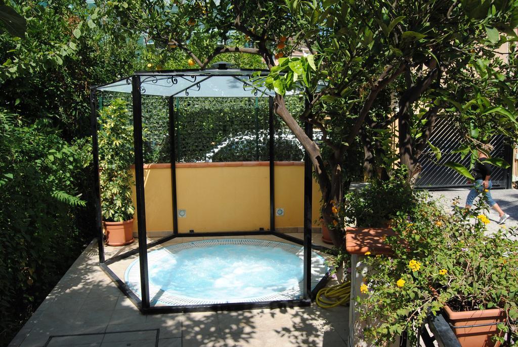 Residence Villa Il Glicine Taormina Exteriör bild
