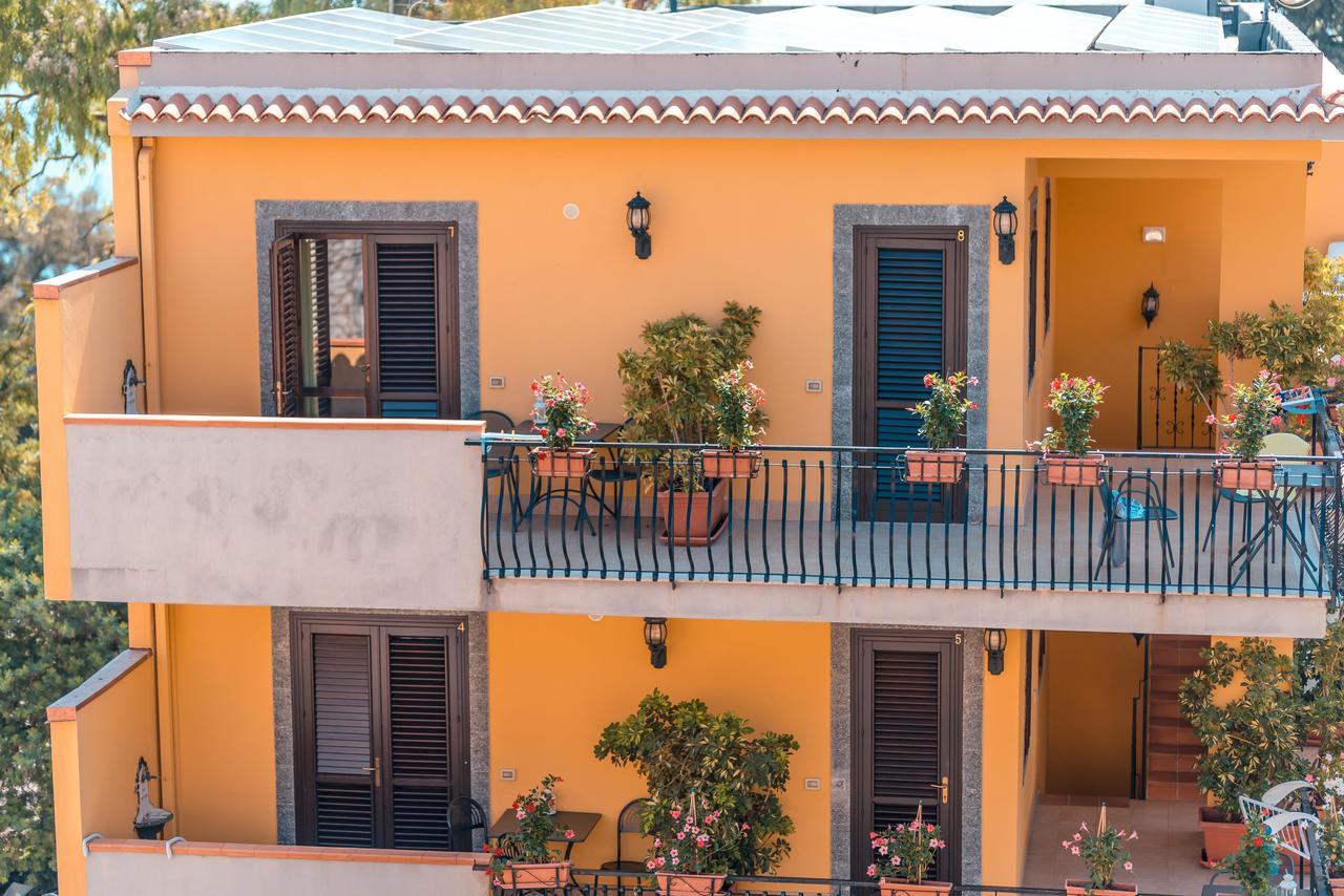 Residence Villa Il Glicine Taormina Exteriör bild